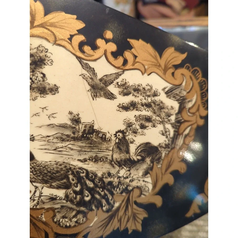Vintage Jewelry‎ Storage Lacquer Box Peacock Design Very Pretty!